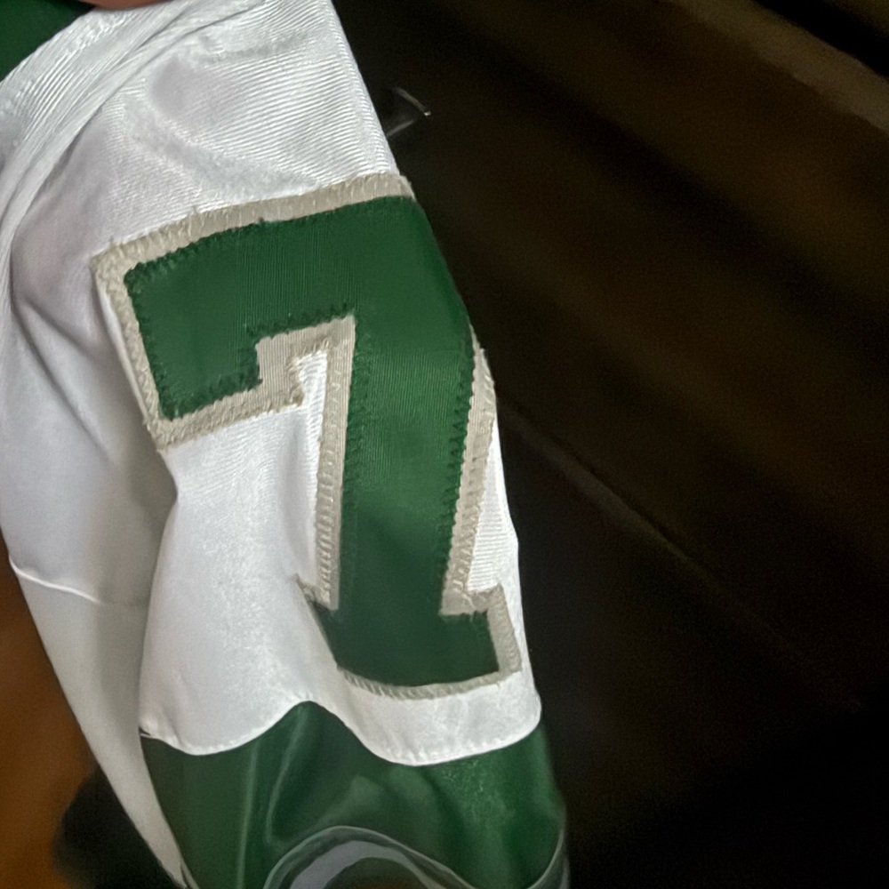 Philadelphia Eagles jersey - Picture 2 of 5